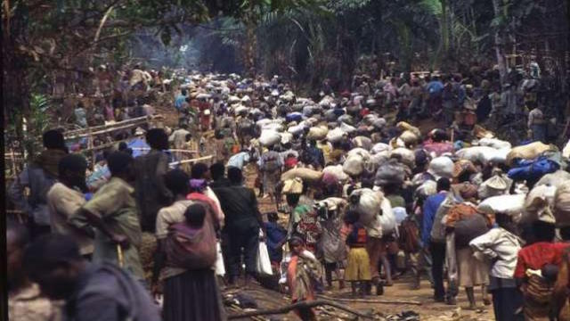 Rwandan Hutu refugees near Kisangani in 1997